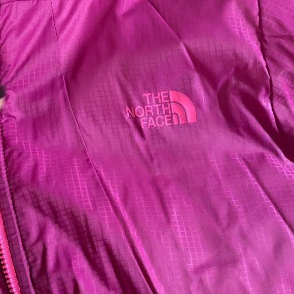 Women’s North Face Windfall Jacket - Picture 2 of 3